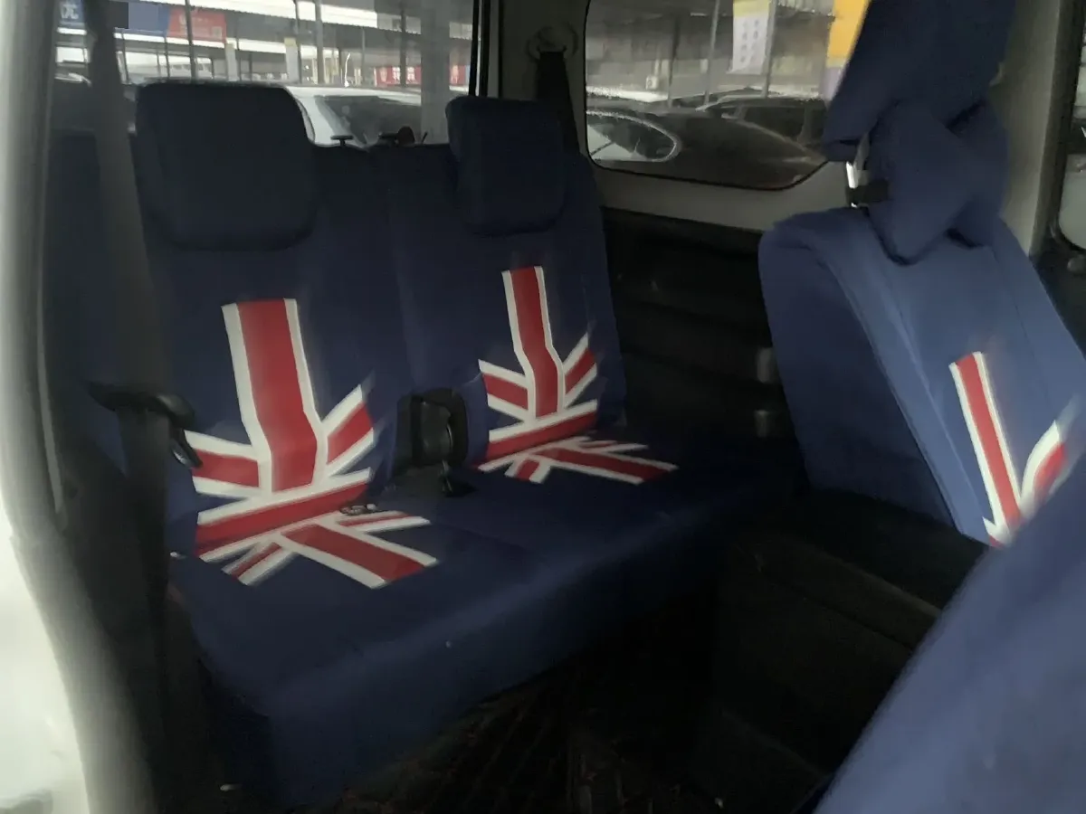 2015 Suzuki Jimny 1.3L 85HP L4 4AT,autocango,china used car exporter,china ev exporter,chinese used car exporter,chinese used ev exporter