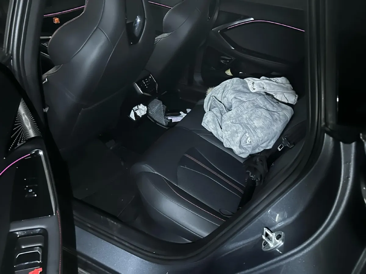 2023 MG 7 1.5T 188HP L4 7DCT,autocango,china used car exporter,china ev exporter,chinese used car exporter,chinese used ev exporter