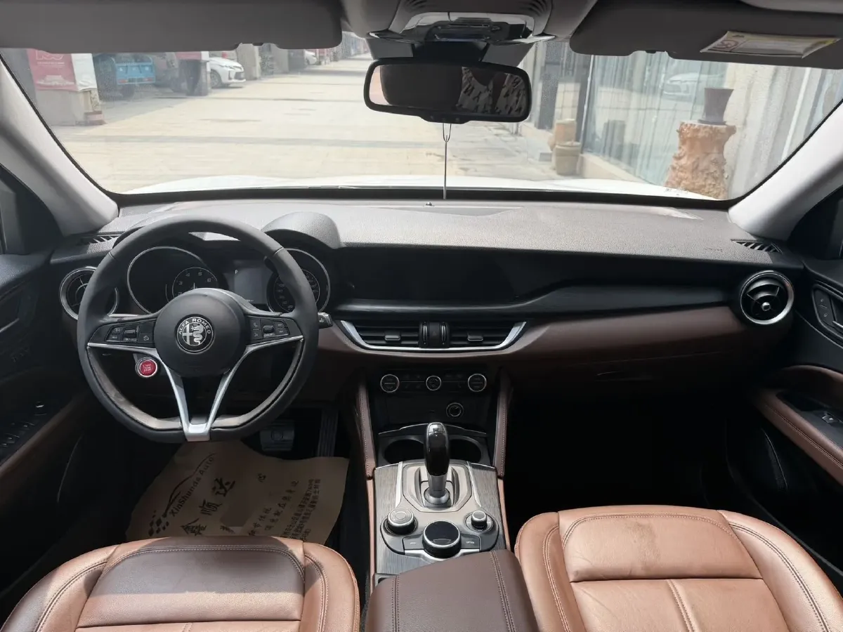 2017 Lexus NX 2.0T 238HP L4 6AT,autocango,china used car exporter,china ev exporter,chinese used car exporter,chinese used ev exporter