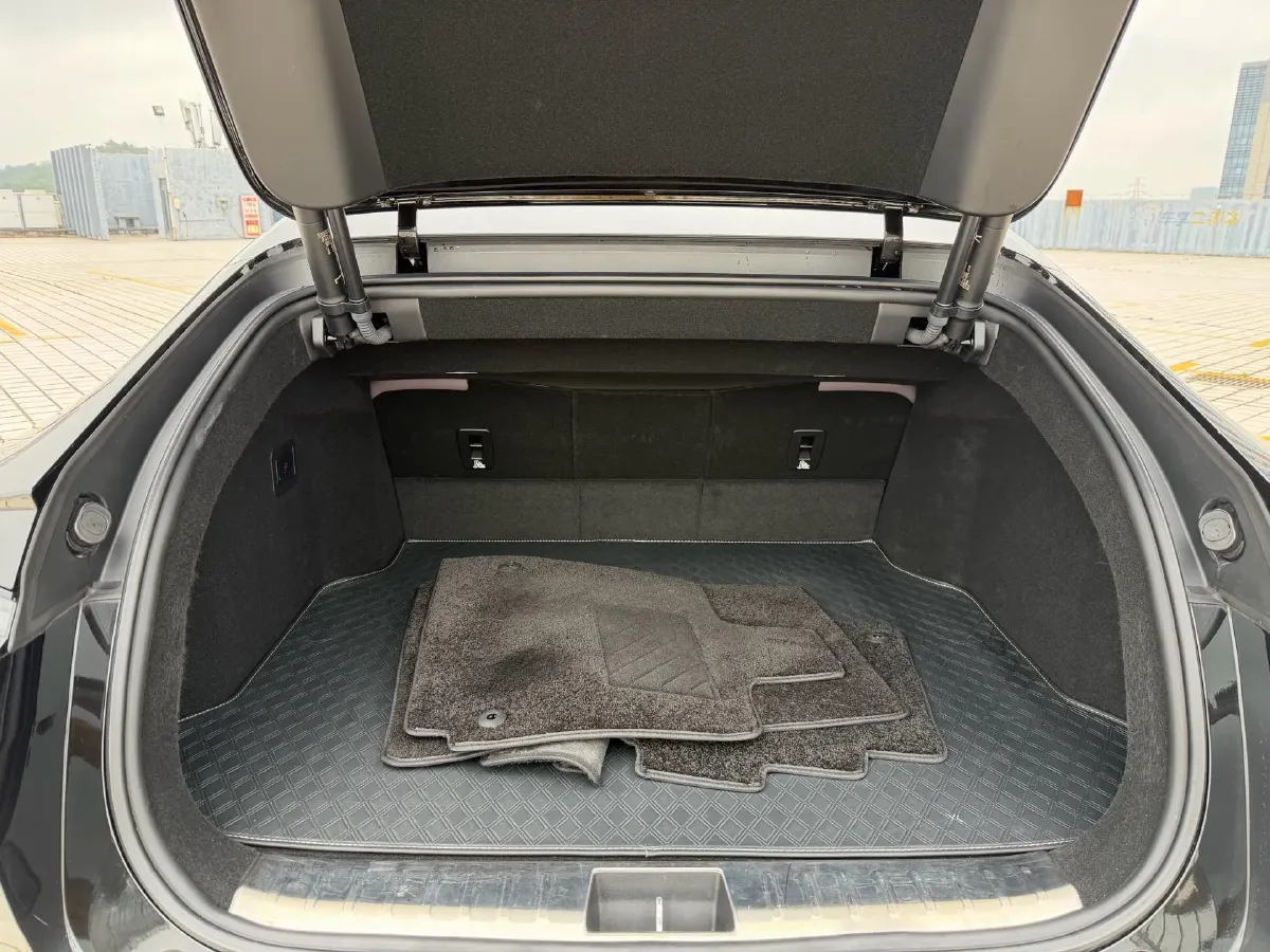 2025 Avatr 12 BEV 94.53KWH,autocango,china used car exporter,china ev exporter,chinese used car exporter,chinese used ev exporter