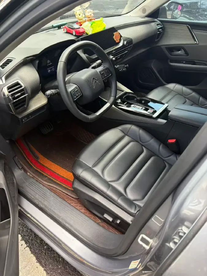 2021 Citroen C5 X 1.6T 175HP L4 8AT,autocango,china used car exporter,china ev exporter,chinese used car exporter,chinese used ev exporter