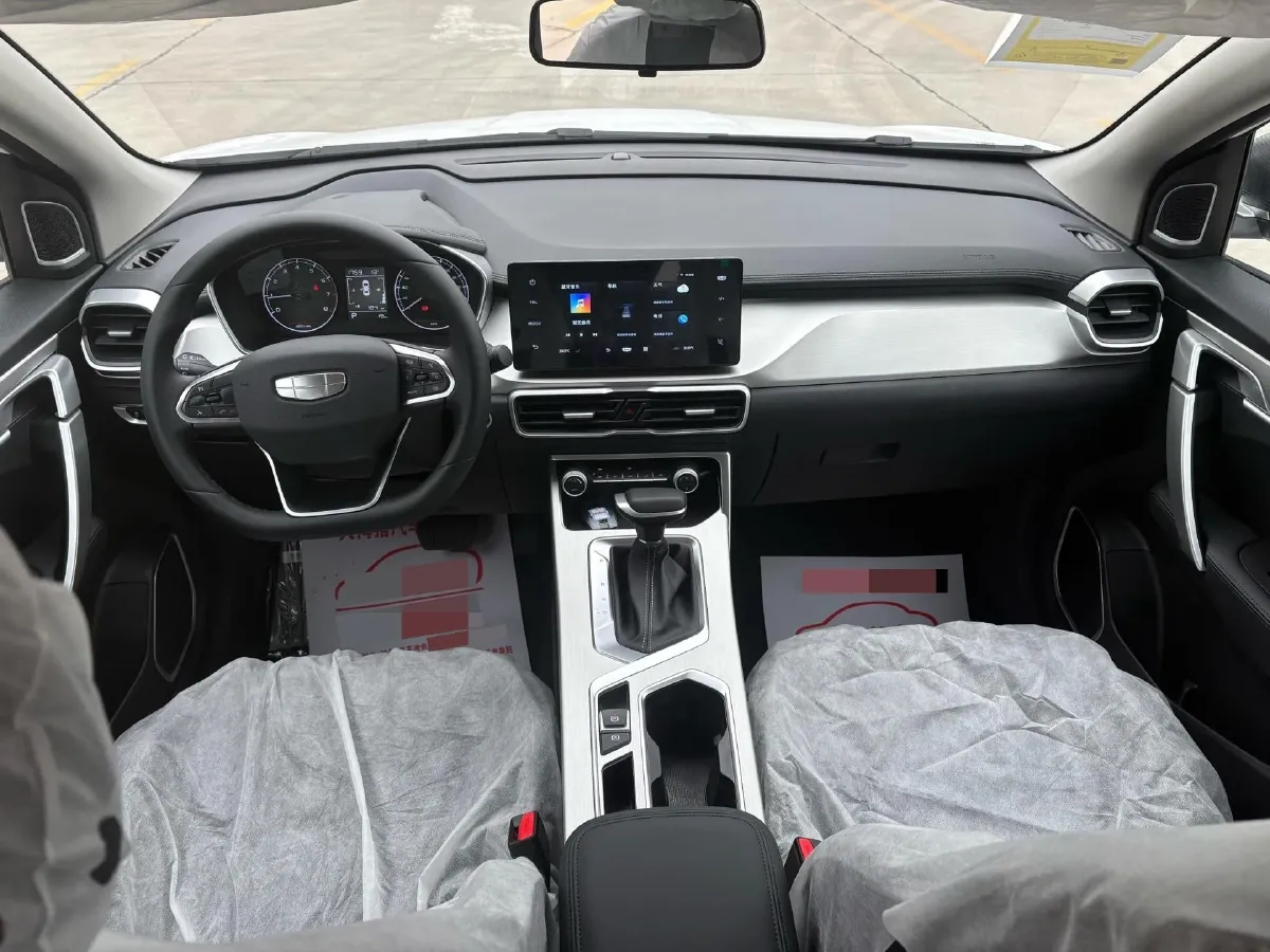 2025 Geely Coolray 1.5L 126HP L4 CVT,autocango,china used car exporter,china ev exporter,chinese used car exporter,chinese used ev exporter