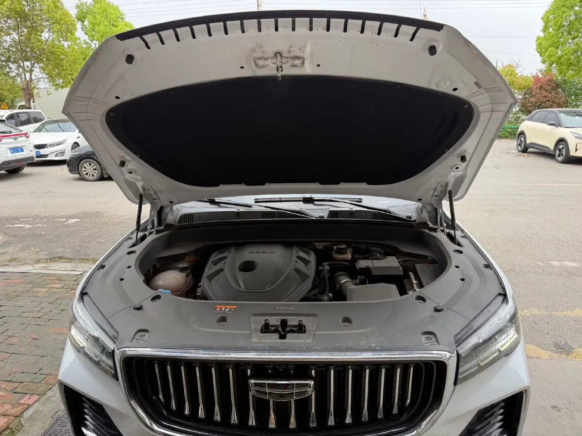 2024 Geely Monjaro 2.0T 238HP L4 8AT,autocango,china used car exporter,china ev exporter,chinese used car exporter,chinese used ev exporter