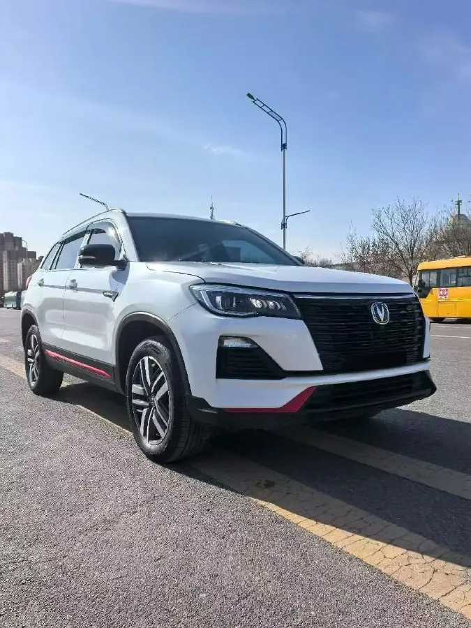 2022 ChangAn CS75 1.5T 180HP L4 7DCT,autocango,china used car exporter,china ev exporter,chinese used car exporter,chinese used ev exporter