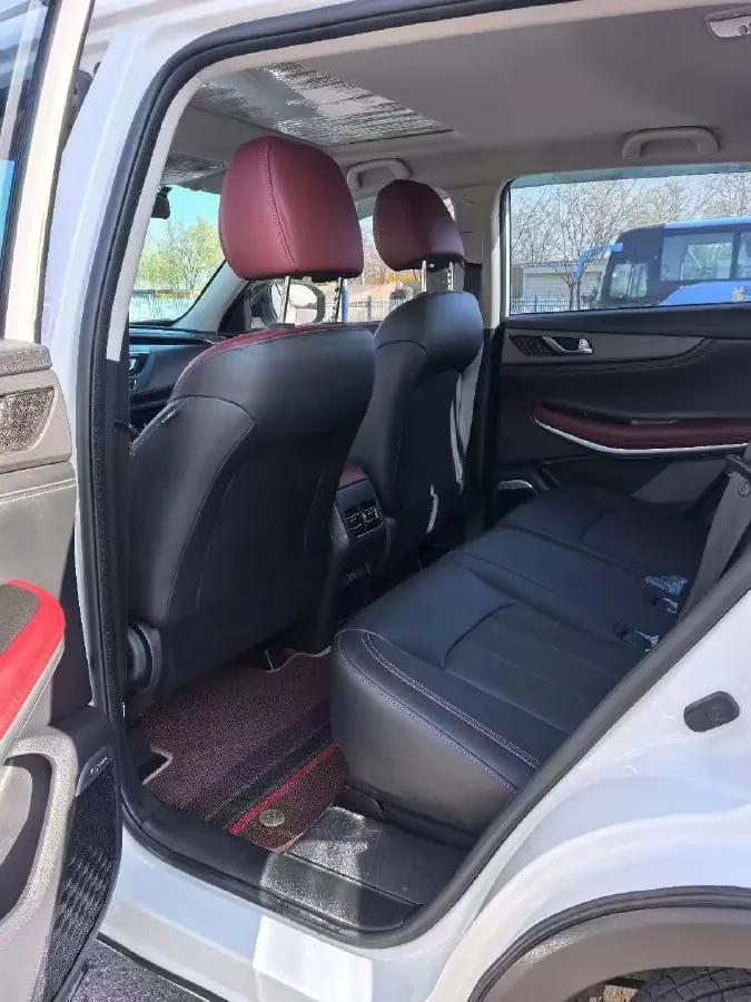 2022 ChangAn CS75 1.5T 180HP L4 7DCT,autocango,china used car exporter,china ev exporter,chinese used car exporter,chinese used ev exporter