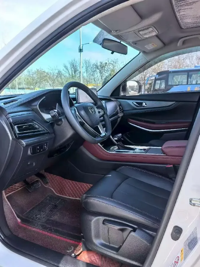 2022 ChangAn CS75 1.5T 180HP L4 7DCT,autocango,china used car exporter,china ev exporter,chinese used car exporter,chinese used ev exporter