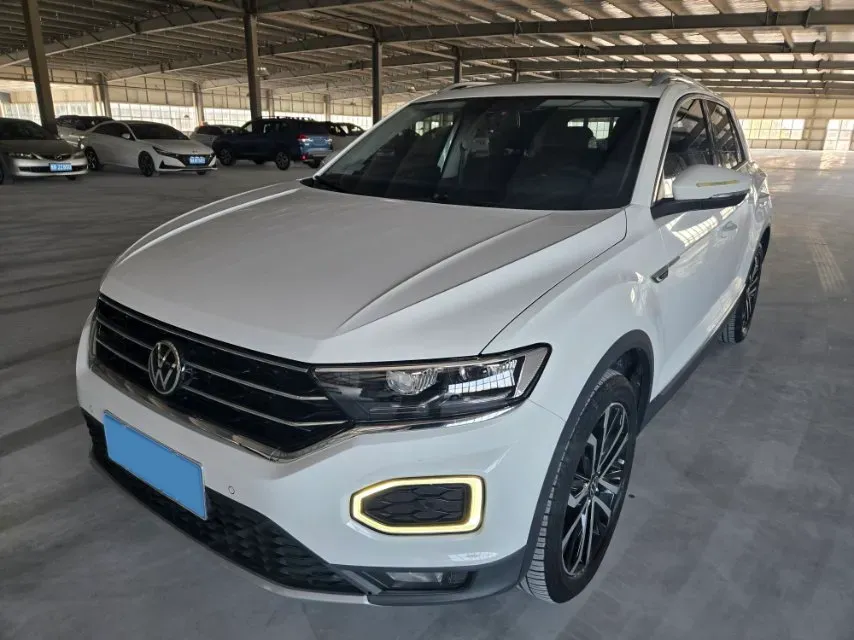 2022 Volkswagen T-Roc 1.4T 150HP L4 7DCT,autocango,china used car exporter,china ev exporter,chinese used car exporter,chinese used ev exporter