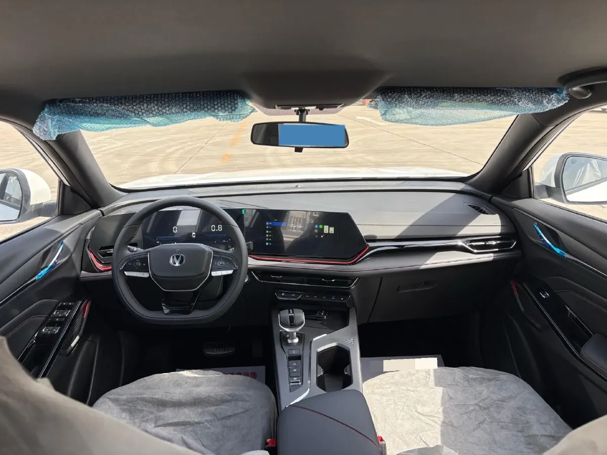 2026 ChangAn X5 PLUS 1.5T 192HP L4 7DCT,autocango,china used car exporter,china ev exporter,chinese used car exporter,chinese used ev exporter