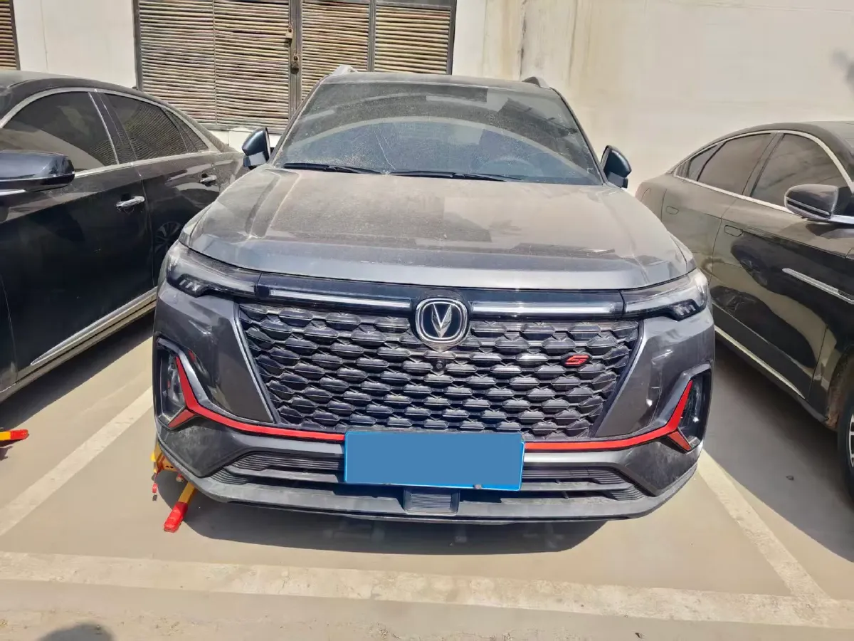 2021 ChangAn CS35 Plus 1.4T 160HP L4 7DCT,autocango,china used car exporter,china ev exporter,chinese used car exporter,chinese used ev exporter