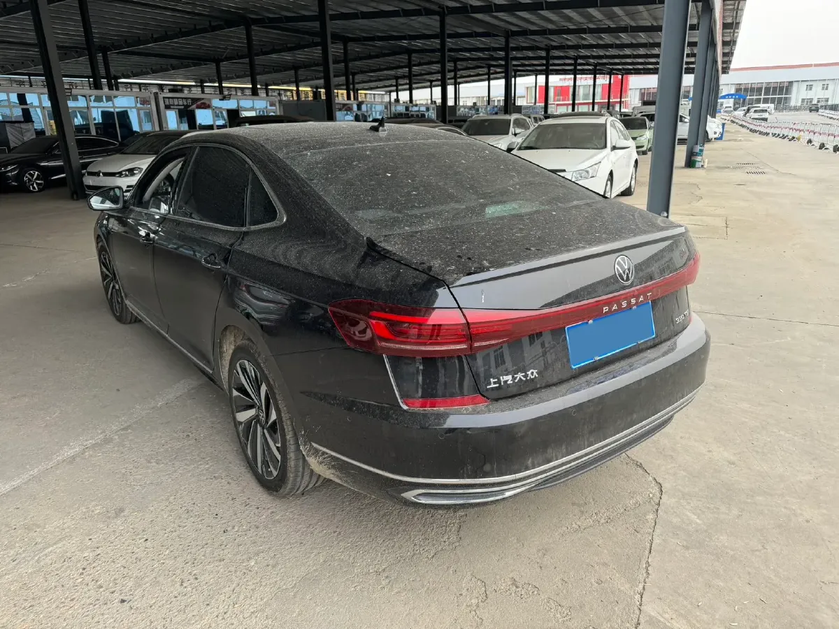 2021 Volkswagen Passat 2.0T 186HP L4 7DCT,autocango,china used car exporter,china ev exporter,chinese used car exporter,chinese used ev exporter