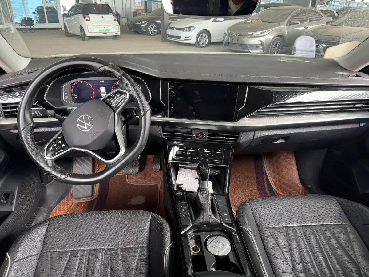 2021 Volkswagen Passat 2.0T 186HP L4 7DCT,autocango,china used car exporter,china ev exporter,chinese used car exporter,chinese used ev exporter