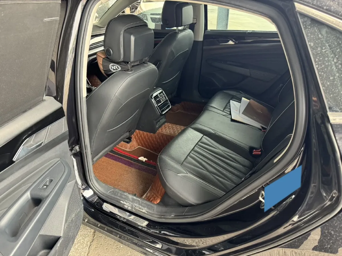 2021 Volkswagen Passat 2.0T 186HP L4 7DCT,autocango,china used car exporter,china ev exporter,chinese used car exporter,chinese used ev exporter