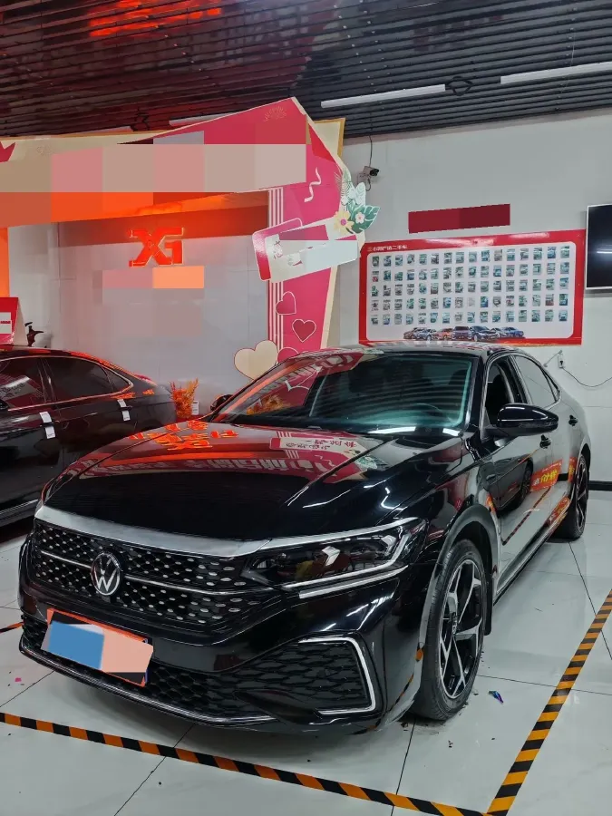 2023 Volkswagen Passat 2.0T 186HP L4 7DCT,autocango,china used car exporter,china ev exporter,chinese used car exporter,chinese used ev exporter