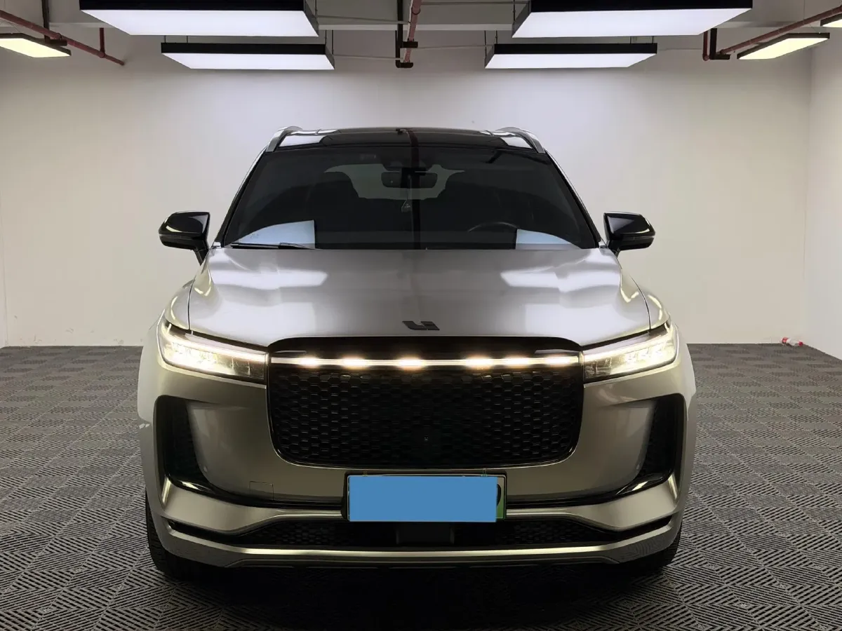 2021 Li ONE Range Extended 131HP REEV 40.5KWH,autocango,china used car exporter,china ev exporter,chinese used car exporter,chinese used ev exporter