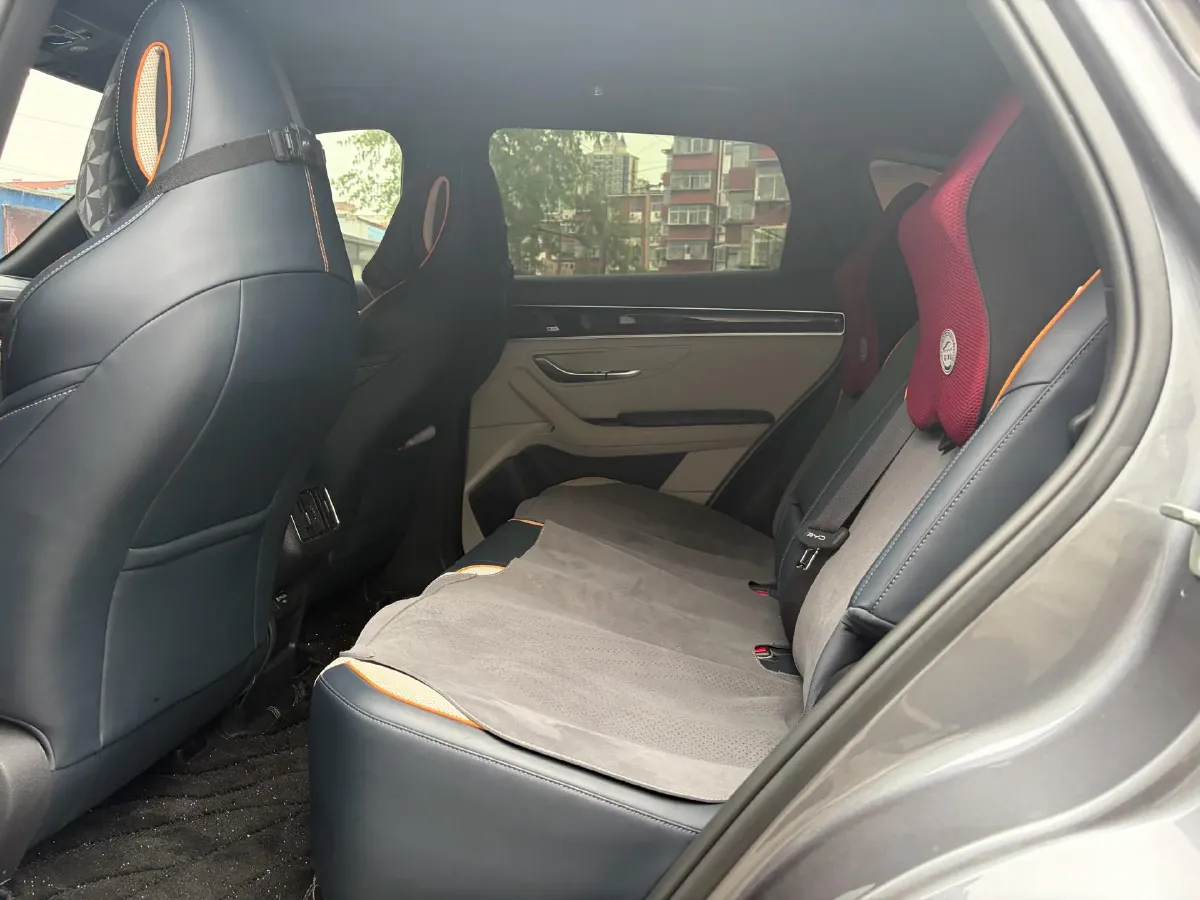 2022 Hyundai Tucson 2.0L 150HP L4 6AT Hybrid,autocango,china used car exporter,china ev exporter,chinese used car exporter,chinese used ev exporter