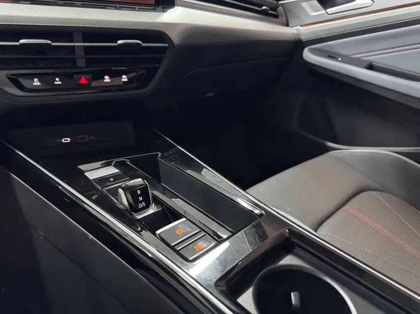 2022 Exceed TXL 2.0T 261HP L4 7DCT,autocango,china used car exporter,china ev exporter,chinese used car exporter,chinese used ev exporter