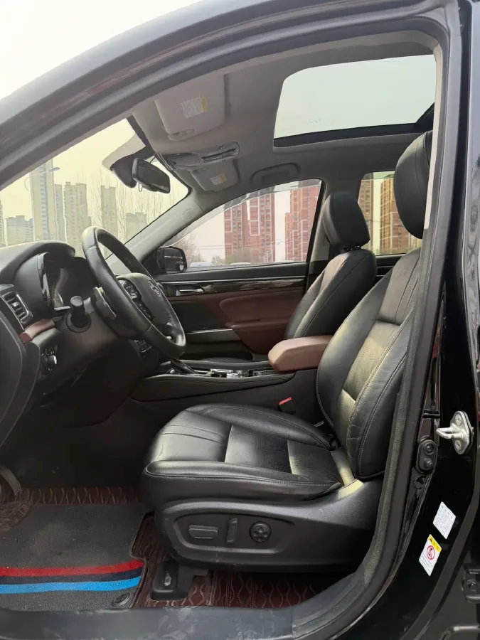 2017 GAC Trumpchi GS8 2.0T 201HP L4 6AT,autocango,china used car exporter,china ev exporter,chinese used car exporter,chinese used ev exporter