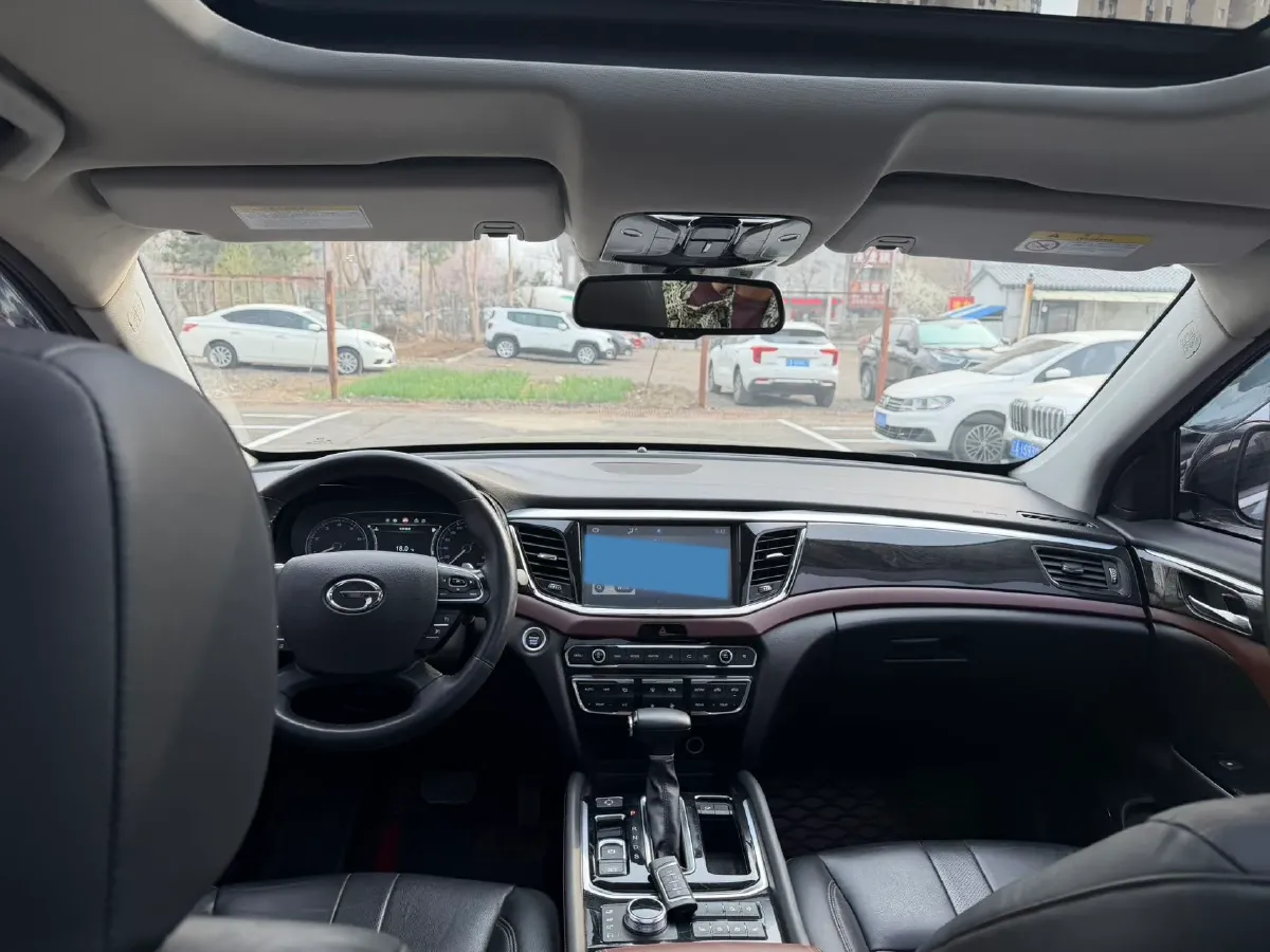 2017 GAC Trumpchi GS8 2.0T 201HP L4 6AT,autocango,china used car exporter,china ev exporter,chinese used car exporter,chinese used ev exporter