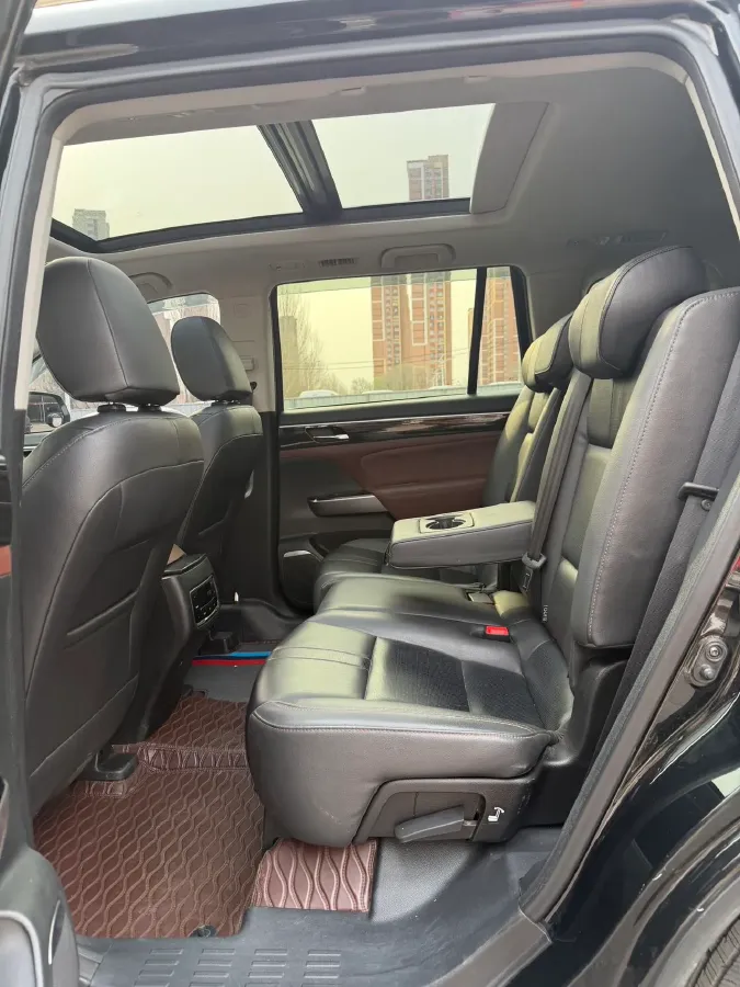 2017 GAC Trumpchi GS8 2.0T 201HP L4 6AT,autocango,china used car exporter,china ev exporter,chinese used car exporter,chinese used ev exporter