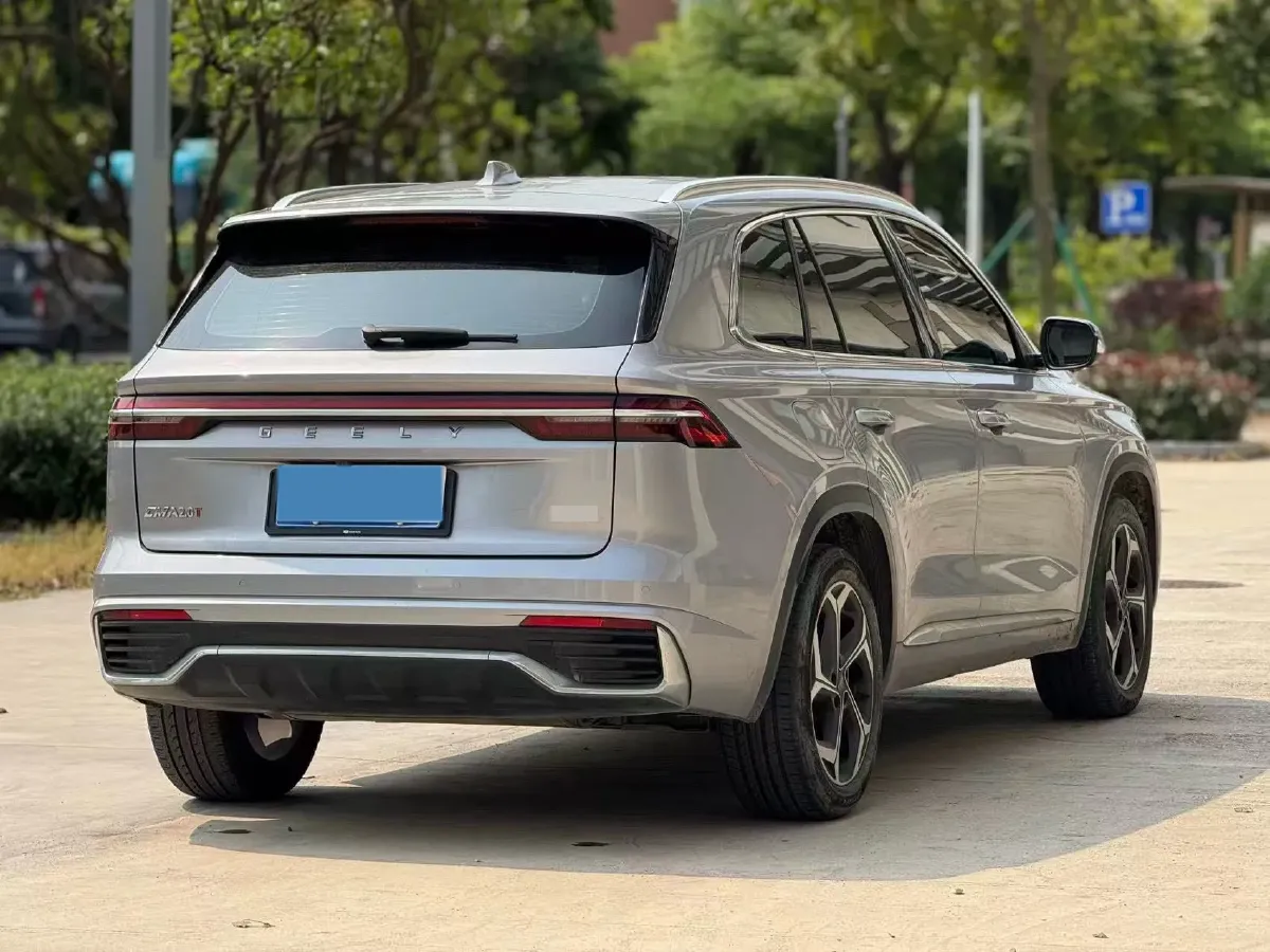 2021 Geely Monjaro 2.0T 218HP L4 7DCT,autocango,china used car exporter,china ev exporter,chinese used car exporter,chinese used ev exporter