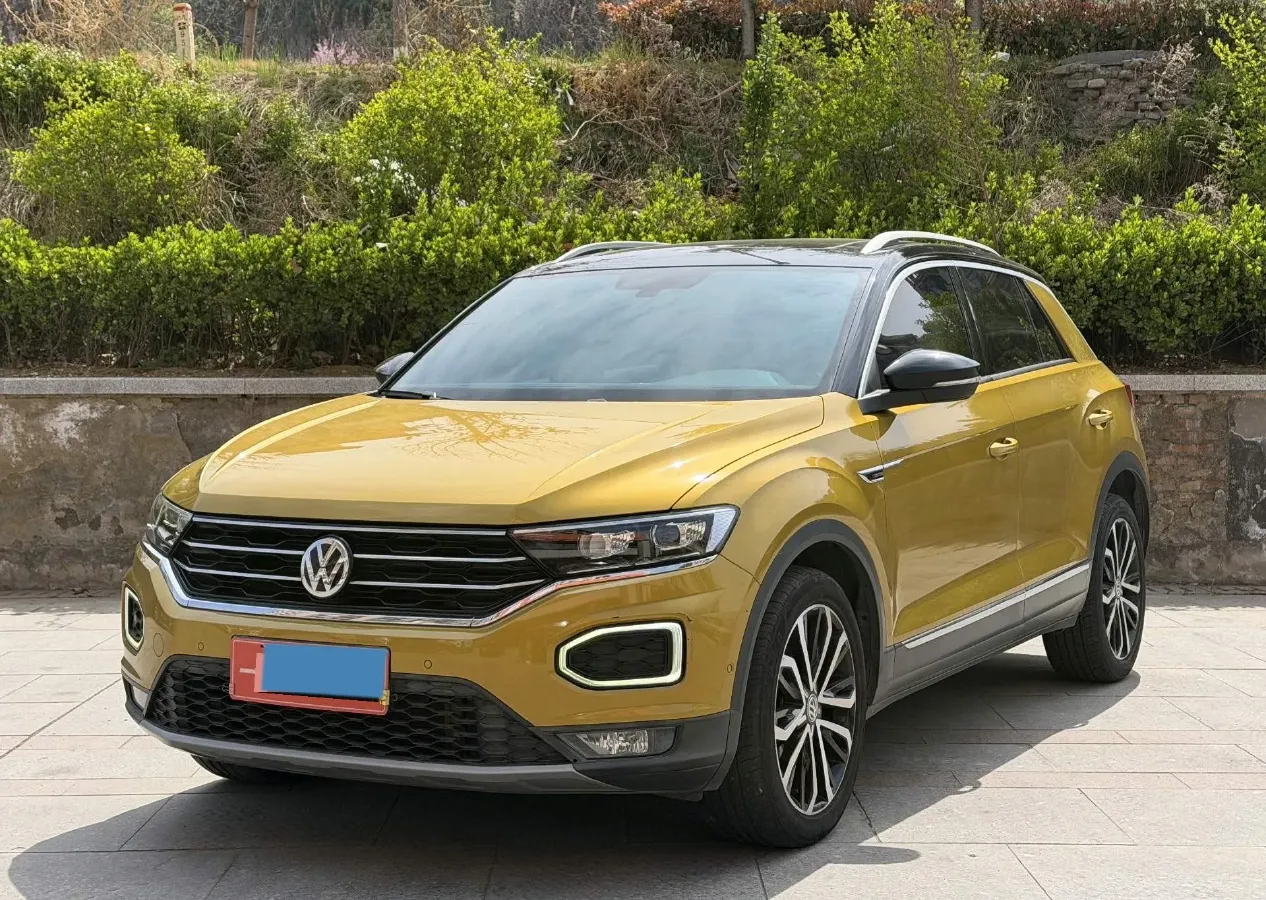 2018 Ford Kuga 1.5T 181HP L4 6AT,autocango,china used car exporter,china ev exporter,chinese used car exporter,chinese used ev exporter