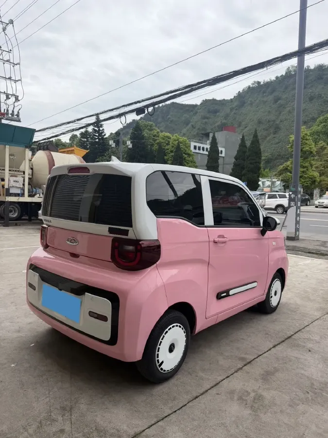 2022 Chery QQ Ice Cream BEV 13.9KWH,autocango,china used car exporter,china ev exporter,chinese used car exporter,chinese used ev exporter