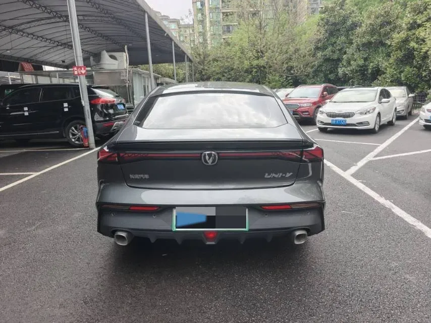 2023 ChangAn UNI-V iDD 1.5T 170HP L4 6TCT PHEV 18.4KWH,autocango,china used car exporter,china ev exporter,chinese used car exporter,chinese used ev exporter