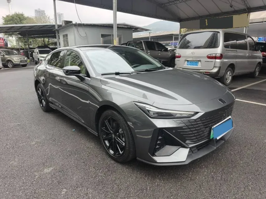 2023 ChangAn UNI-V iDD 1.5T 170HP L4 6TCT PHEV 18.4KWH,autocango,china used car exporter,china ev exporter,chinese used car exporter,chinese used ev exporter