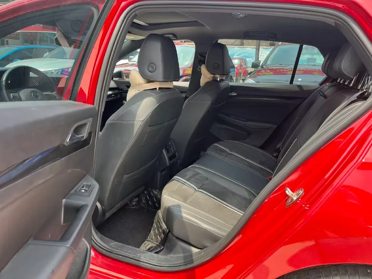 2023 Volkswagen Golf 1.4T 150HP L4 7DCT,autocango,china used car exporter,china ev exporter,chinese used car exporter,chinese used ev exporter