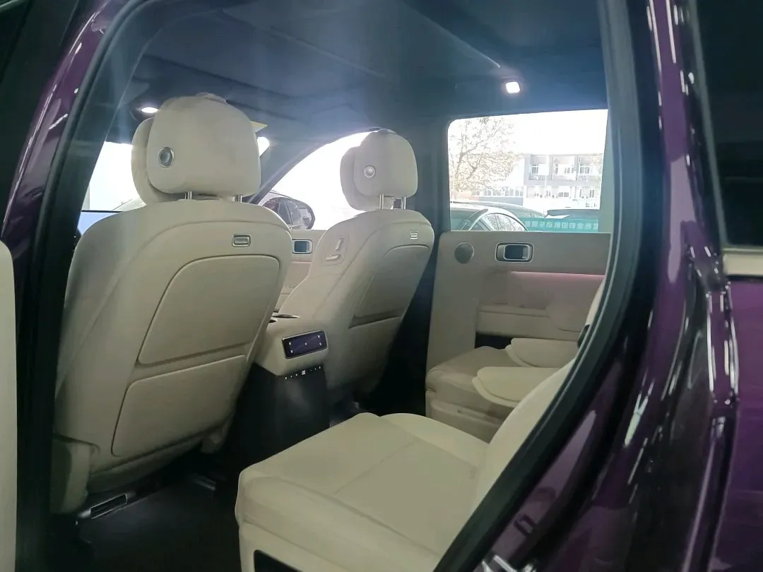 2025 Li L9 Range Extended 154HP REEV,autocango,china used car exporter,china ev exporter,chinese used car exporter,chinese used ev exporter