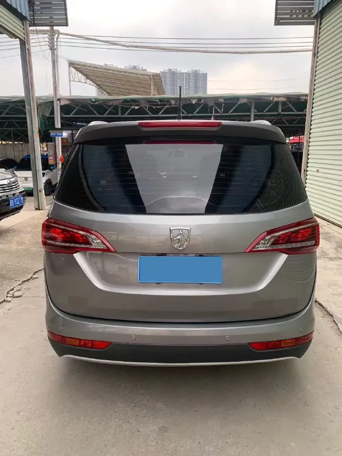 2019 BaoJun 730 1.5L 105HP L4 6MT,autocango,china used car exporter,china ev exporter,chinese used car exporter,chinese used ev exporter