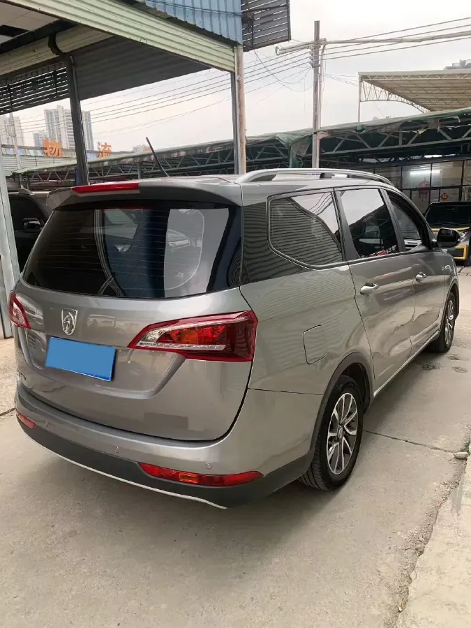 2019 BaoJun 730 1.5L 105HP L4 6MT,autocango,china used car exporter,china ev exporter,chinese used car exporter,chinese used ev exporter
