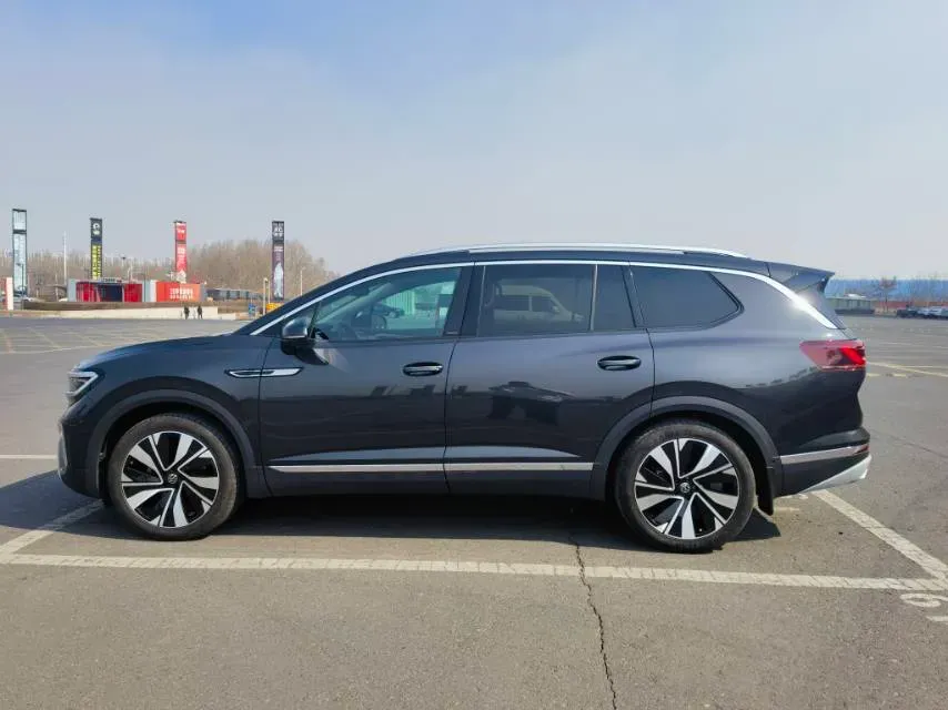 2024 Volkswagen Talagon 2.0T 220HP L4 7DCT,autocango,china used car exporter,china ev exporter,chinese used car exporter,chinese used ev exporter