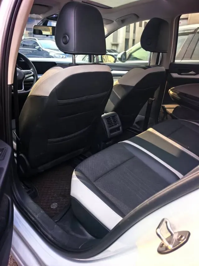 2023 Volkswagen Golf 1.4T 150HP L4 7DCT,autocango,china used car exporter,china ev exporter,chinese used car exporter,chinese used ev exporter