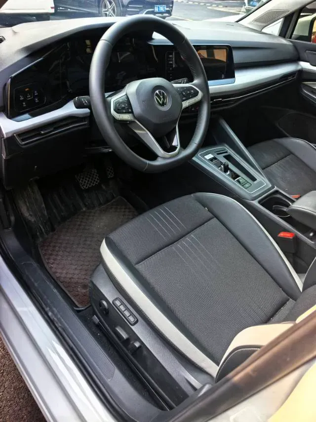 2023 Volkswagen Golf 1.4T 150HP L4 7DCT,autocango,china used car exporter,china ev exporter,chinese used car exporter,chinese used ev exporter