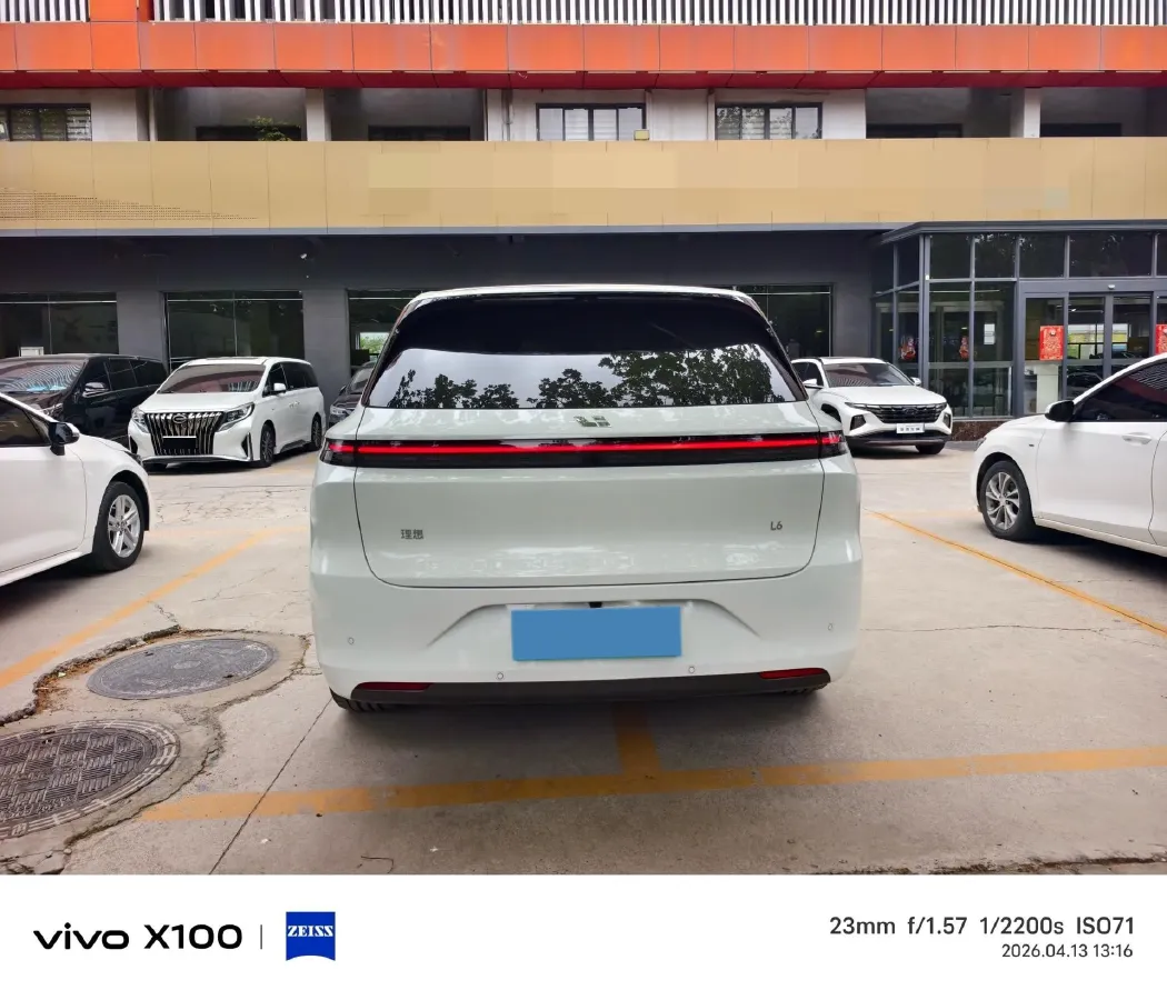 2024 Li L6 Range Extended 154HP L4 REEV 36.8KWH,autocango,china used car exporter,china ev exporter,chinese used car exporter,chinese used ev exporter