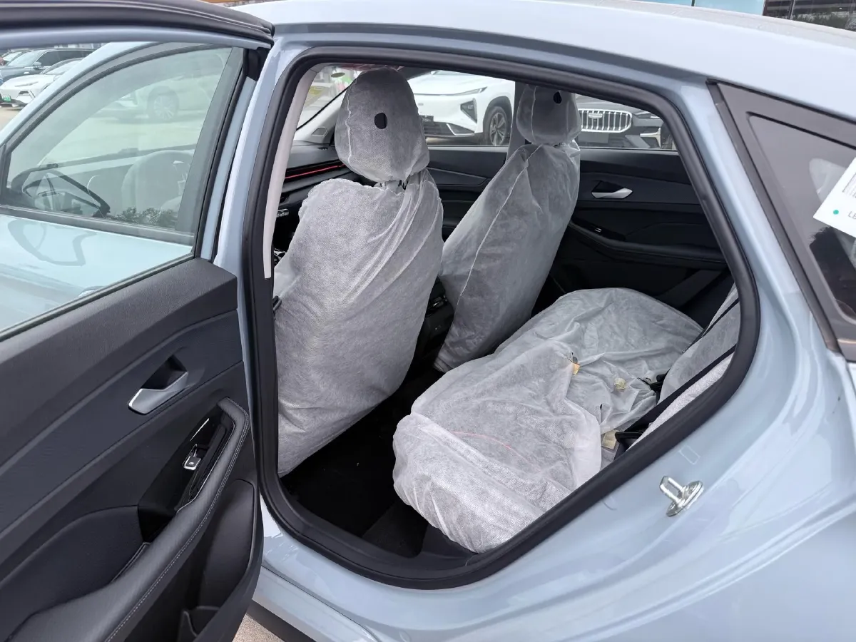 2024 Geely Binray 1.5T 181HP L4 7DCT,autocango,china used car exporter,china ev exporter,chinese used car exporter,chinese used ev exporter