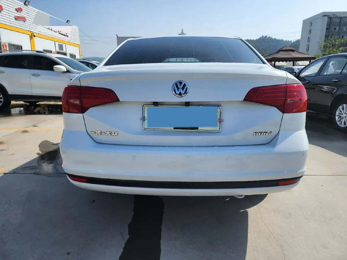 2021 Volkswagen Bora 1.5L 113HP L4 6AT,autocango,china used car exporter,china ev exporter,chinese used car exporter,chinese used ev exporter