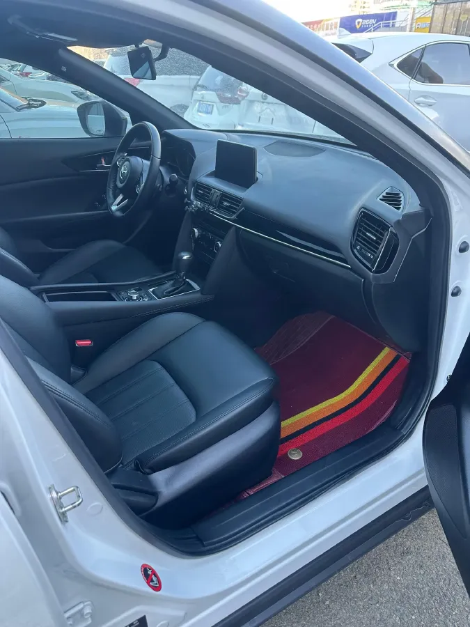 2021 Mazda CX-4 2.0L 158HP L4 6AT,autocango,china used car exporter,china ev exporter,chinese used car exporter,chinese used ev exporter