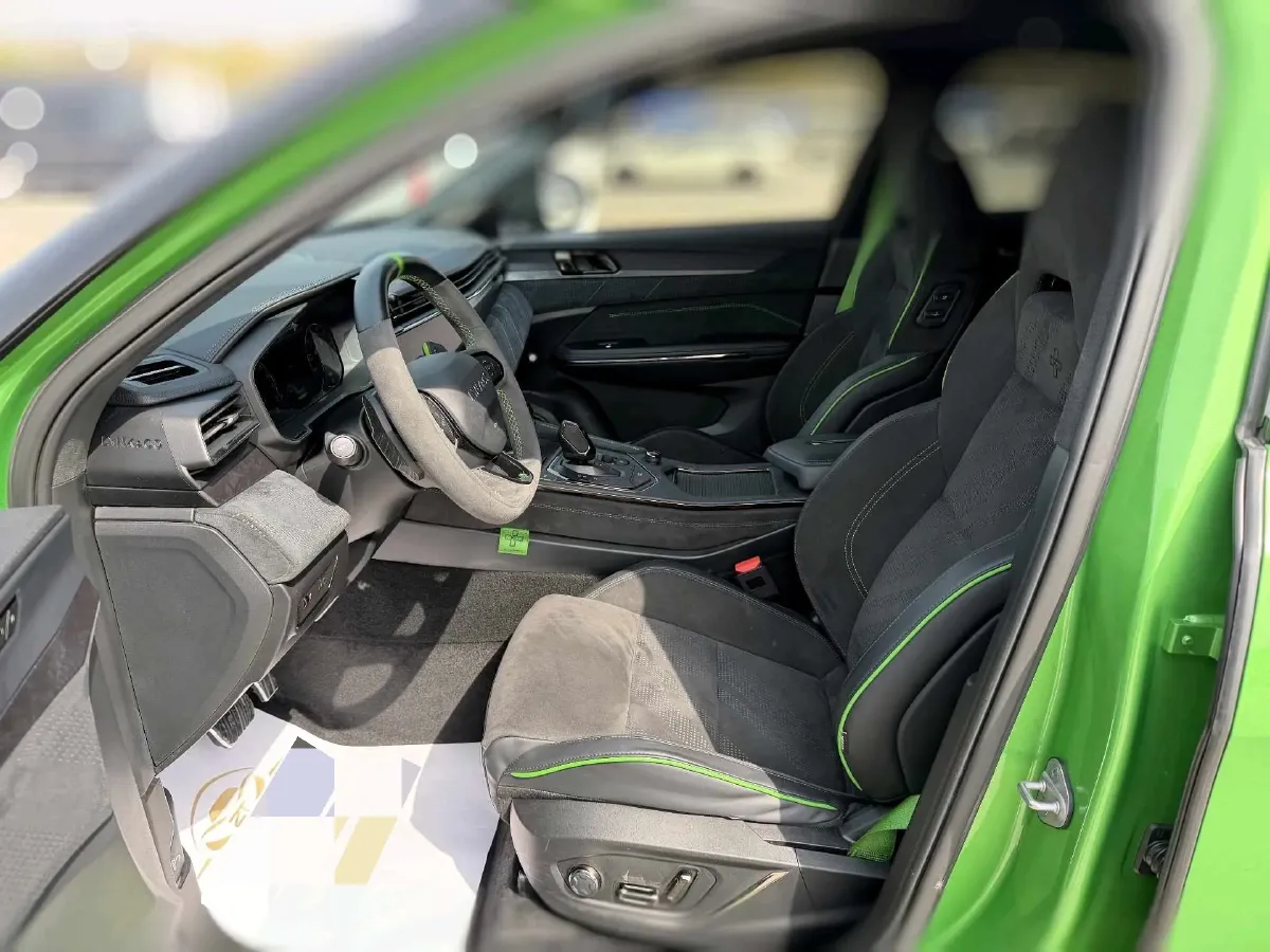 2022 LYNK&CO 05 2.0T 265HP L4 8AT,autocango,china used car exporter,china ev exporter,chinese used car exporter,chinese used ev exporter