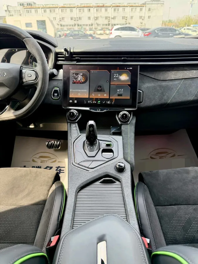 2022 LYNK&CO 05 2.0T 265HP L4 8AT,autocango,china used car exporter,china ev exporter,chinese used car exporter,chinese used ev exporter