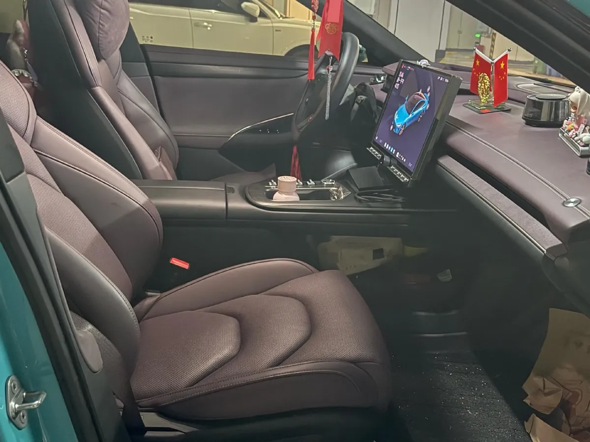 2024 MI SU7 BEV 101KWH,autocango,china used car exporter,china ev exporter,chinese used car exporter,chinese used ev exporter