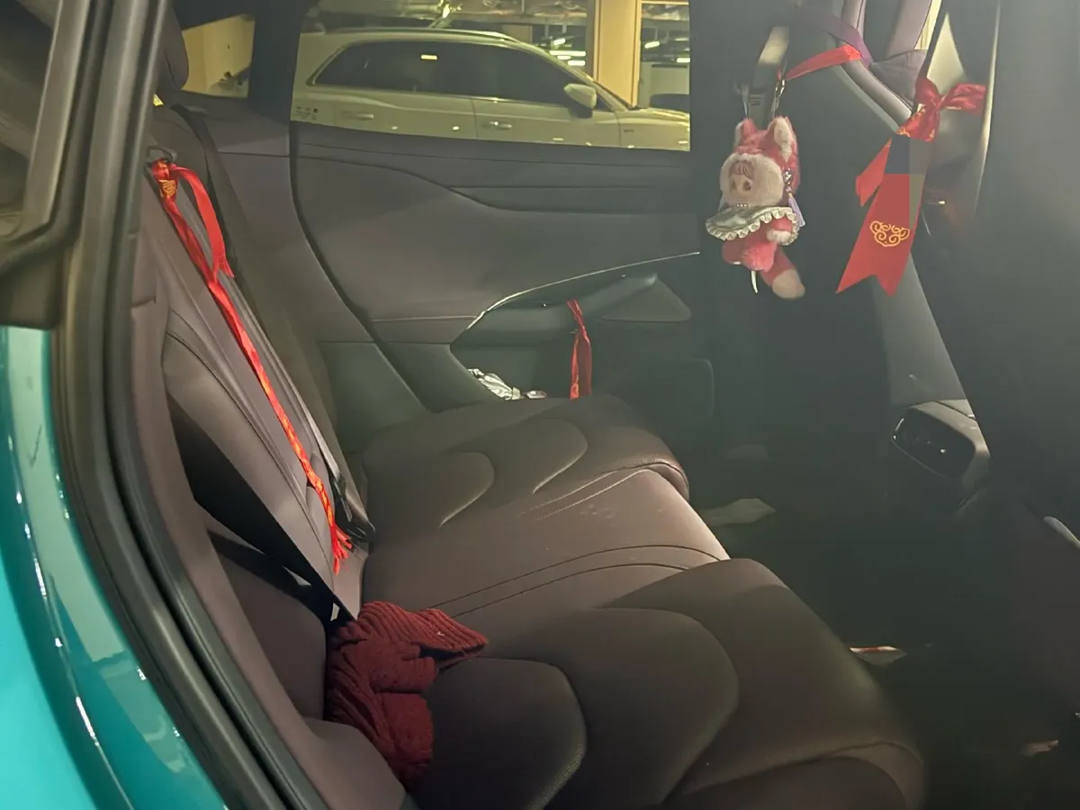 2024 MI SU7 BEV 101KWH,autocango,china used car exporter,china ev exporter,chinese used car exporter,chinese used ev exporter