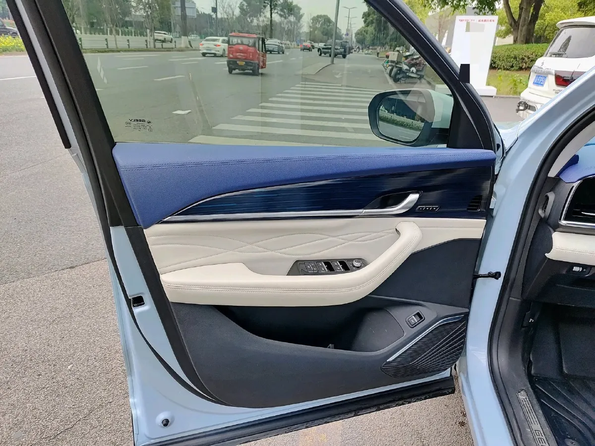 2022 Geely Monjaro 1.5T 150HP L3 3DHT Hybrid,autocango,china used car exporter,china ev exporter,chinese used car exporter,chinese used ev exporter