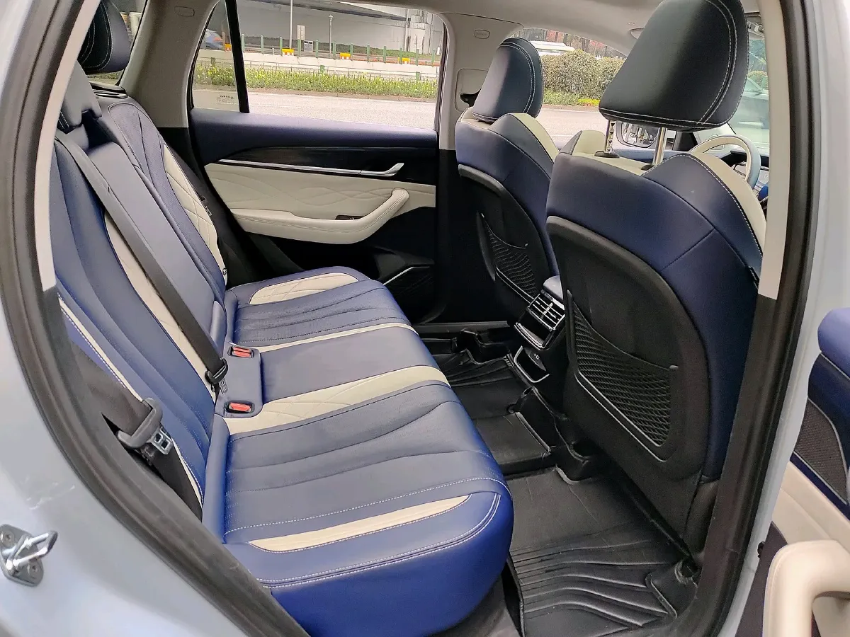 2022 Geely Monjaro 1.5T 150HP L3 3DHT Hybrid,autocango,china used car exporter,china ev exporter,chinese used car exporter,chinese used ev exporter