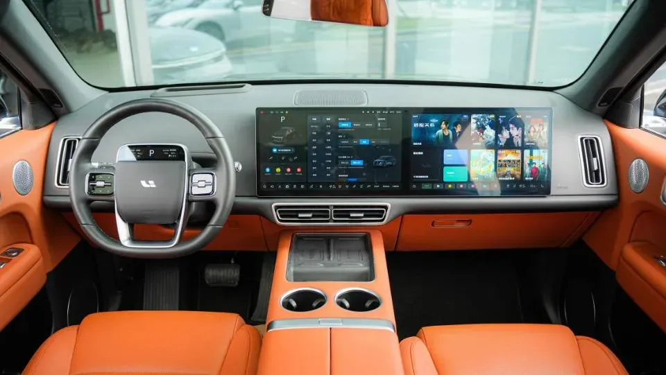 2024 Li L6 Range Extended 154HP L4 REEV 36.8KWH,autocango,china used car exporter,china ev exporter,chinese used car exporter,chinese used ev exporter