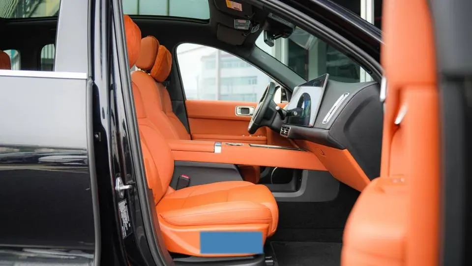 2024 Li L6 Range Extended 154HP L4 REEV 36.8KWH,autocango,china used car exporter,china ev exporter,chinese used car exporter,chinese used ev exporter