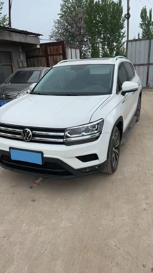 2021 Volkswagen Tharu 1.4T 150HP L4 7DCT,autocango,china used car exporter,china ev exporter,chinese used car exporter,chinese used ev exporter