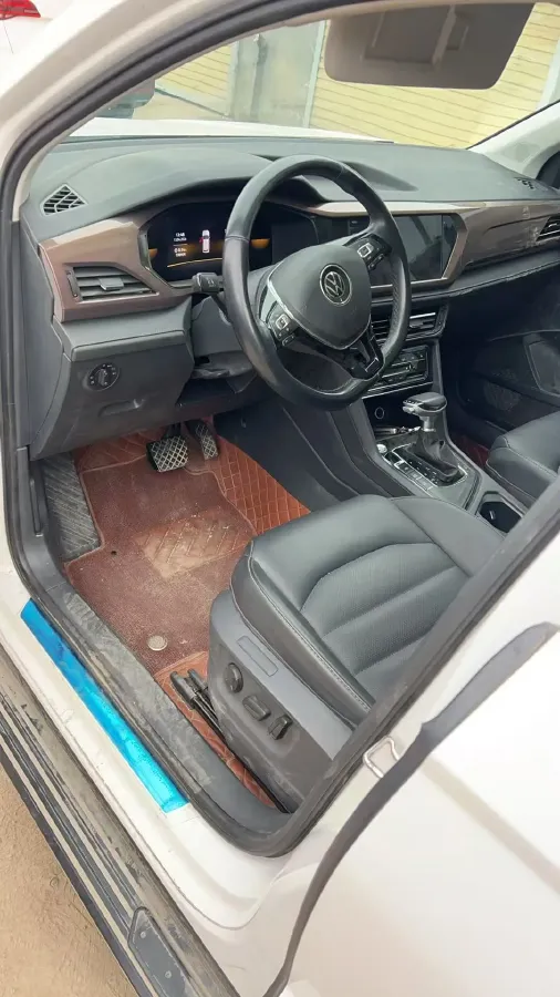 2021 Volkswagen Tharu 1.4T 150HP L4 7DCT,autocango,china used car exporter,china ev exporter,chinese used car exporter,chinese used ev exporter