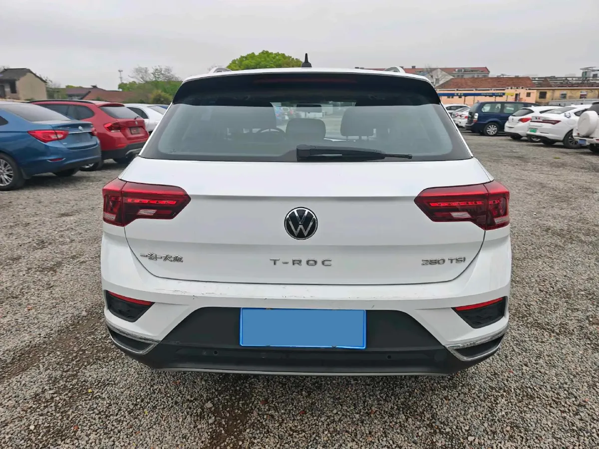 2022 Volkswagen T-Roc 1.4T 150HP L4 7DCT,autocango,china used car exporter,china ev exporter,chinese used car exporter,chinese used ev exporter